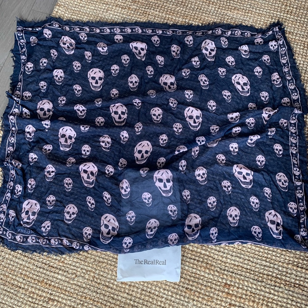 Alexander McQueen scarf